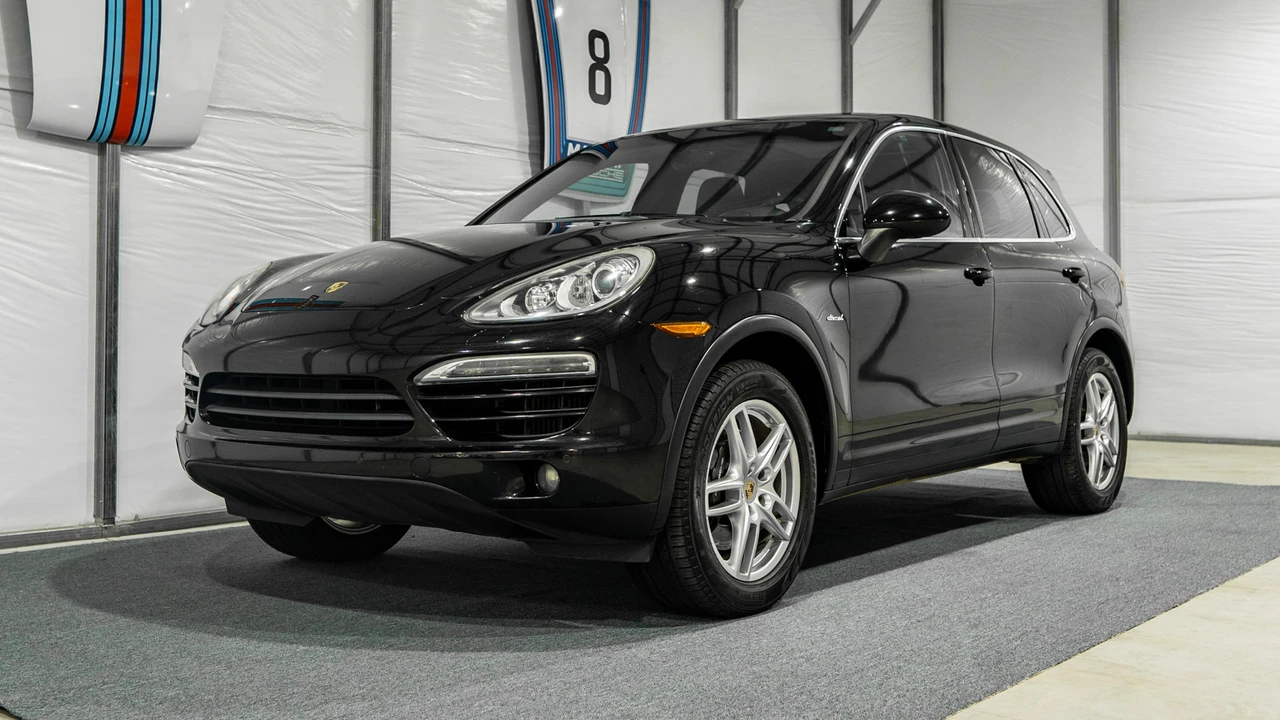 2013 Porsche 958 Cayenne Diesel - Image 5 of 31