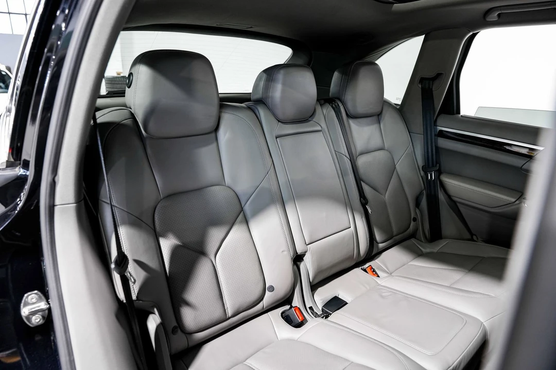 2013 Porsche 958 Cayenne Diesel - Image 31 of 31