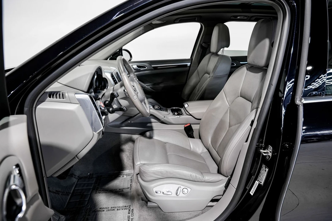 2013 Porsche 958 Cayenne Diesel - Image 20 of 31
