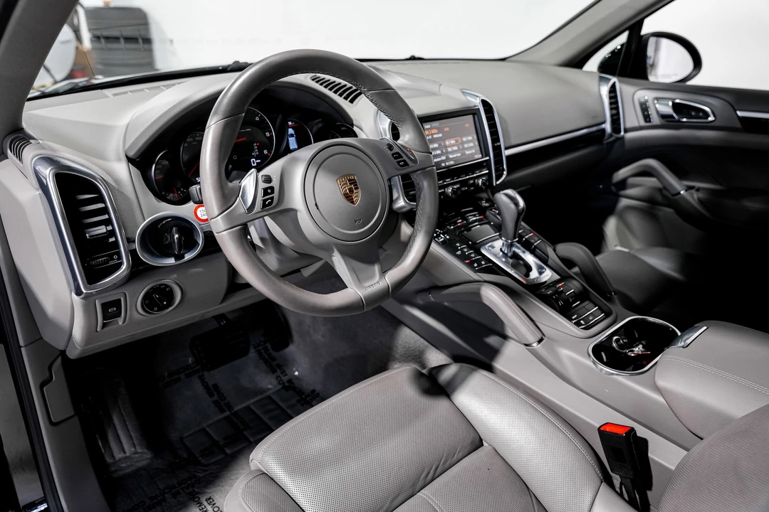2013 Porsche 958 Cayenne Diesel - Image 19 of 21