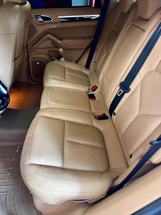 2013 Porsche 958 Cayenne - Image 6 of 10