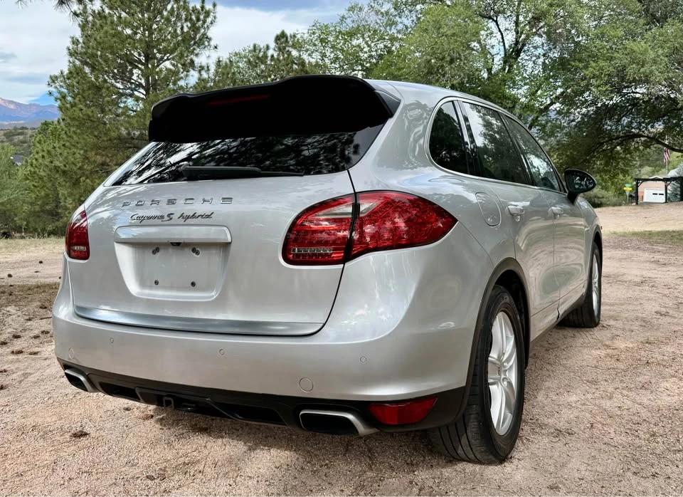 2013 Porsche 958 Cayenne - Image 2 of 11