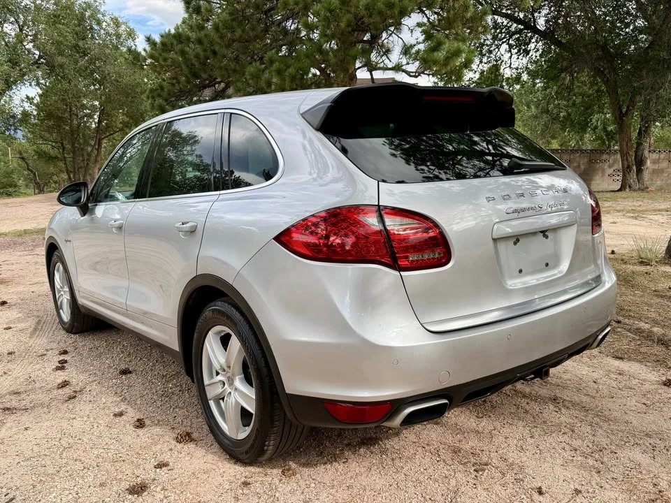 2013 Porsche 958 Cayenne - Image 3 of 11