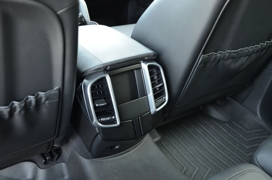 2013 Porsche 958 Cayenne GTS - Image 15 of 21