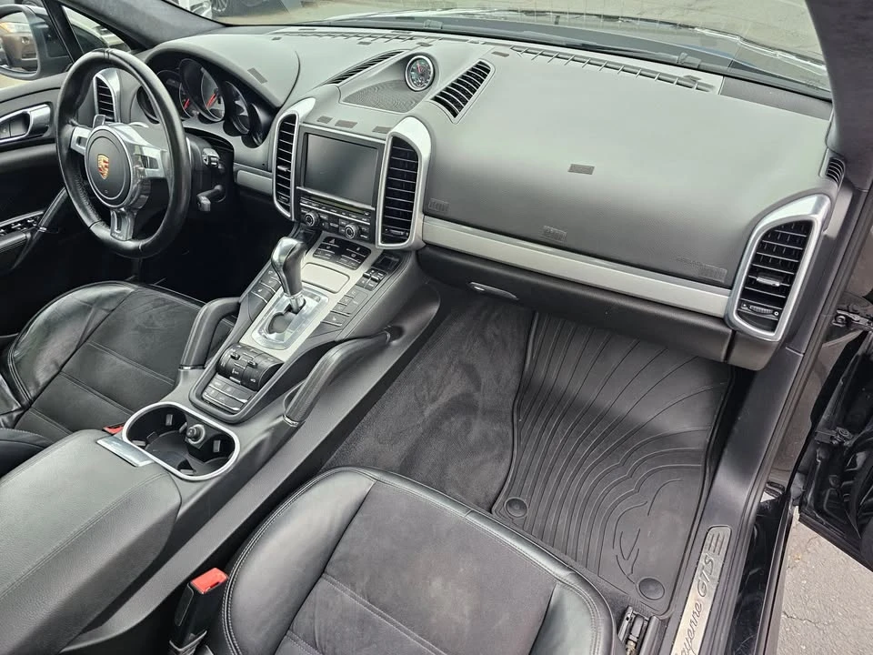 2013 Porsche 958 Cayenne GTS - Image 11 of 20