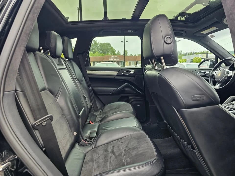 2013 Porsche 958 Cayenne GTS - Image 12 of 20