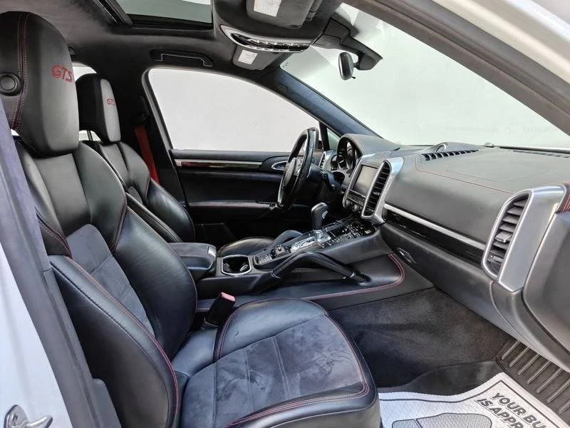 2013 Porsche 958 Cayenne GTS - Image 12 of 18