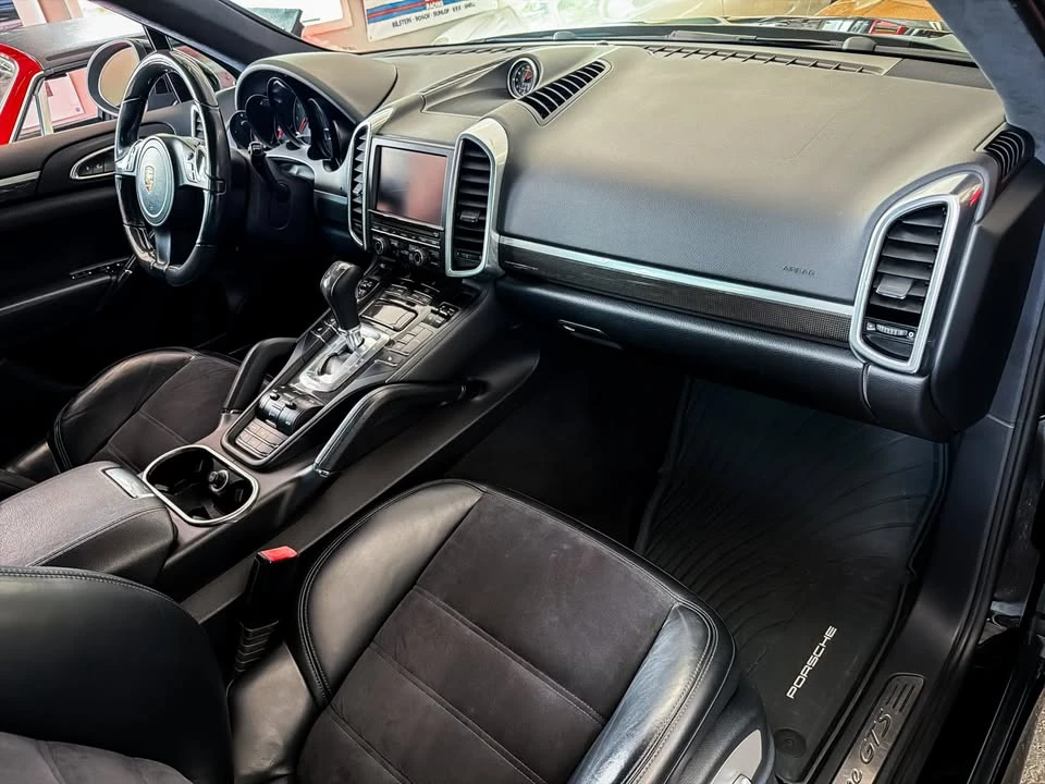 2013 Porsche 958 Cayenne GTS - Image 15 of 20