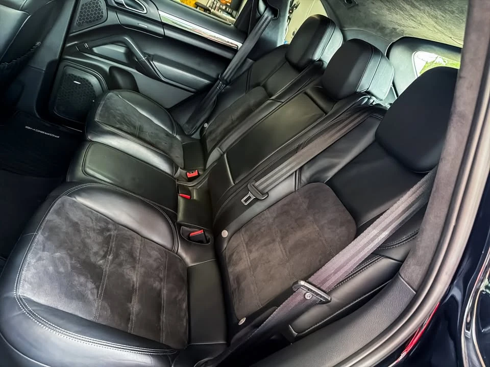 2013 Porsche 958 Cayenne GTS - Image 12 of 20