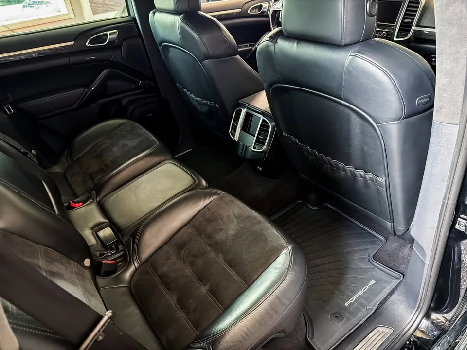 2013 Porsche 958 Cayenne GTS - Image 13 of 20