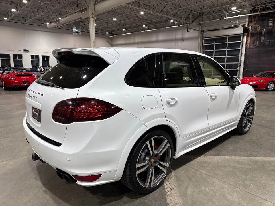2013 Porsche 958 Cayenne GTS - Image 3 of 12