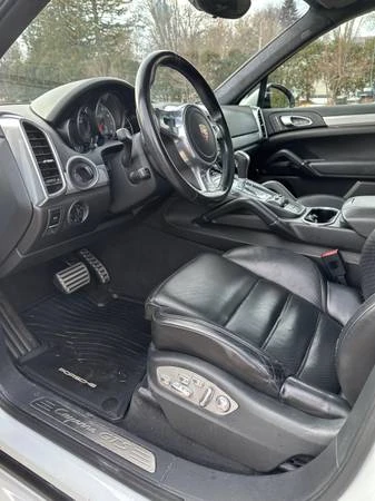 2013 Porsche 958 Cayenne GTS - Image 12 of 17