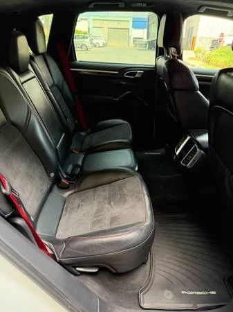 2013 Porsche 958 Cayenne GTS - Image 11 of 21