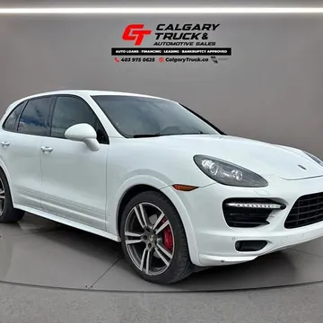 2013 Porsche Cayenne GTS