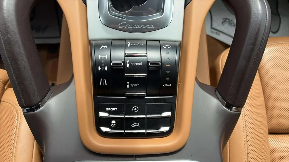 2013 Porsche 958 Cayenne GTS - Image 20 of 20