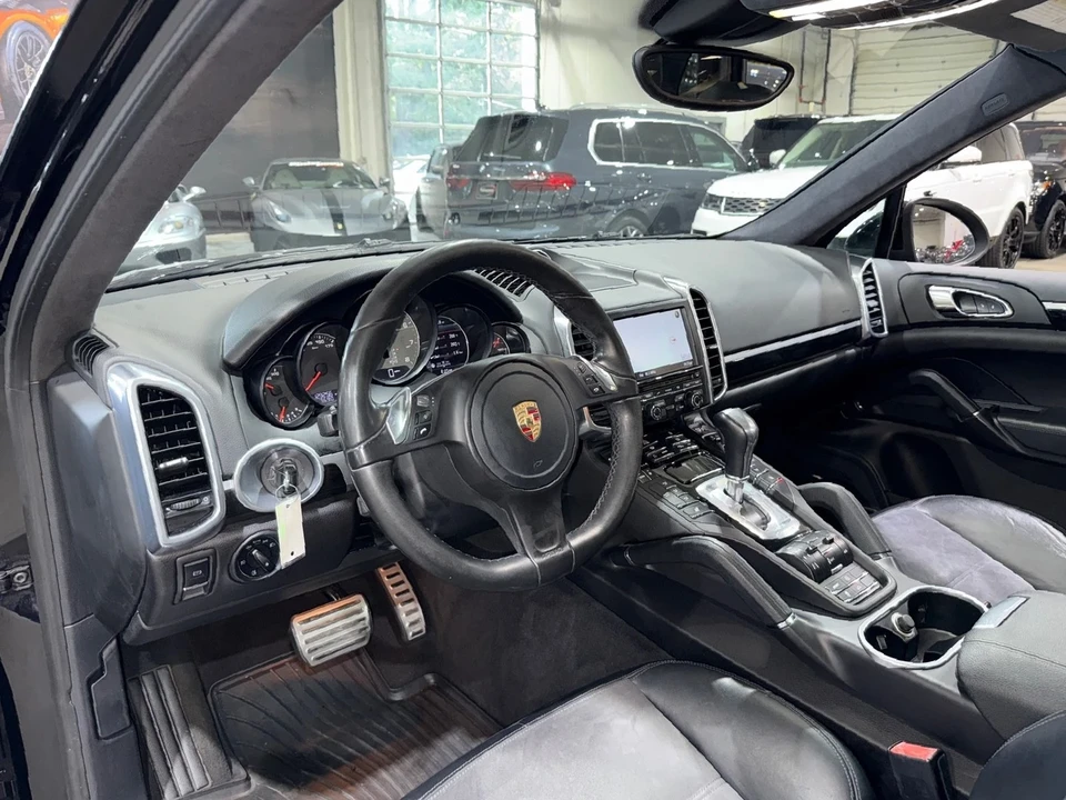 2013 Porsche 958 Cayenne GTS - Image 6 of 12