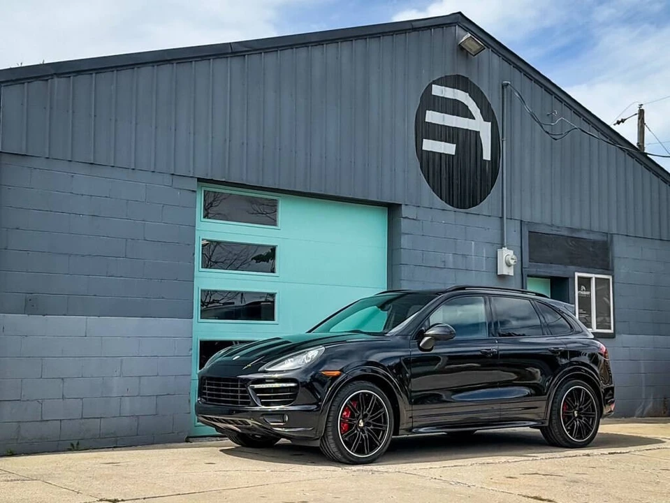2013 Porsche 958 Cayenne GTS - Image 2 of 31