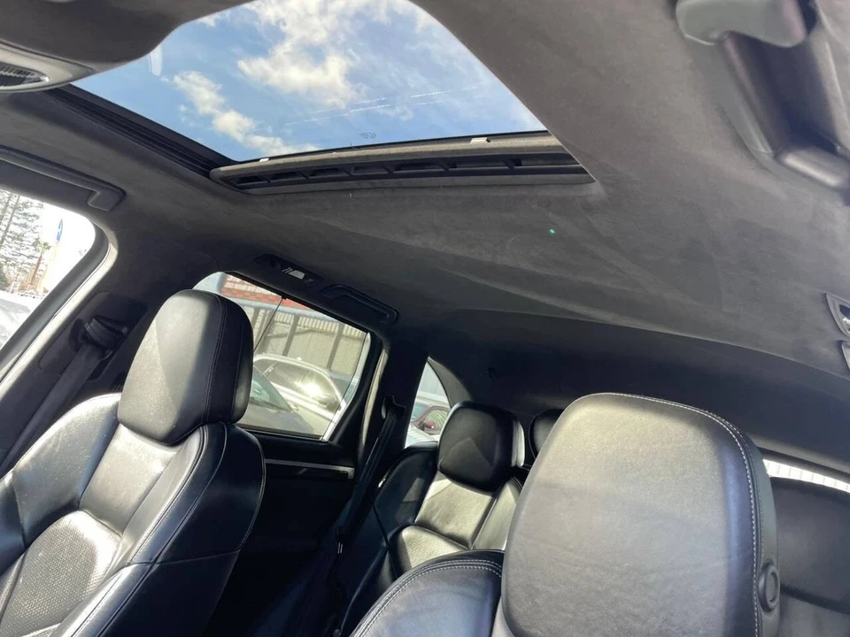 2013 Porsche 958 Cayenne GTS - Image 11 of 17