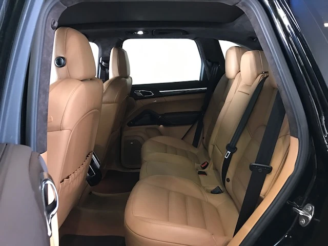 2013 Porsche 958 Cayenne GTS - Image 7 of 9