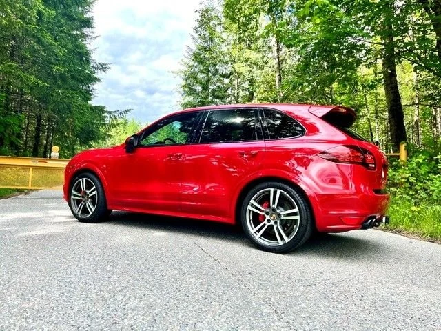 2013 Porsche 958 Cayenne GTS - Image 2 of 12