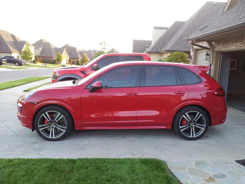 2013 Porsche Cayenne GTS