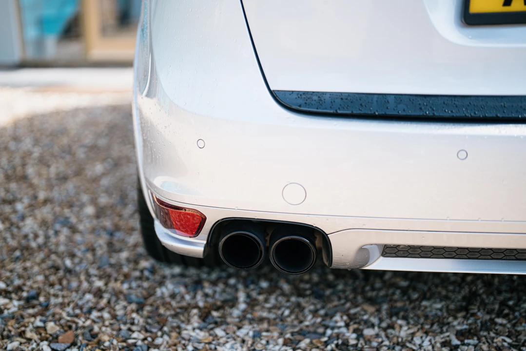 2013 Porsche 958 Cayenne GTS - Image 30 of 31