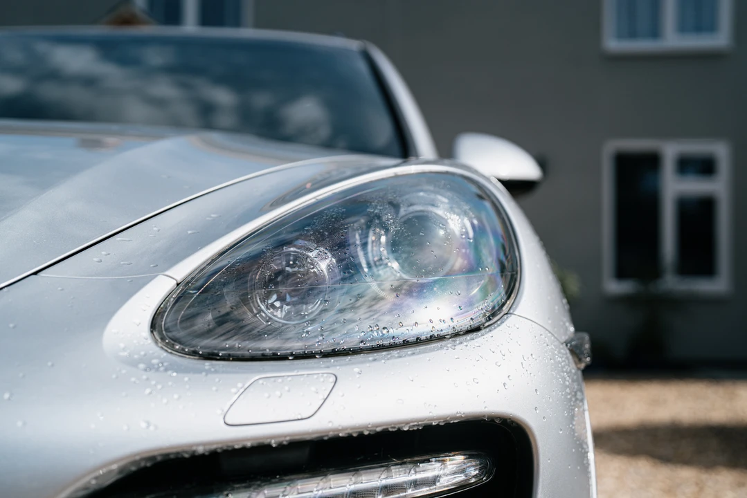 2013 Porsche 958 Cayenne GTS - Image 12 of 31