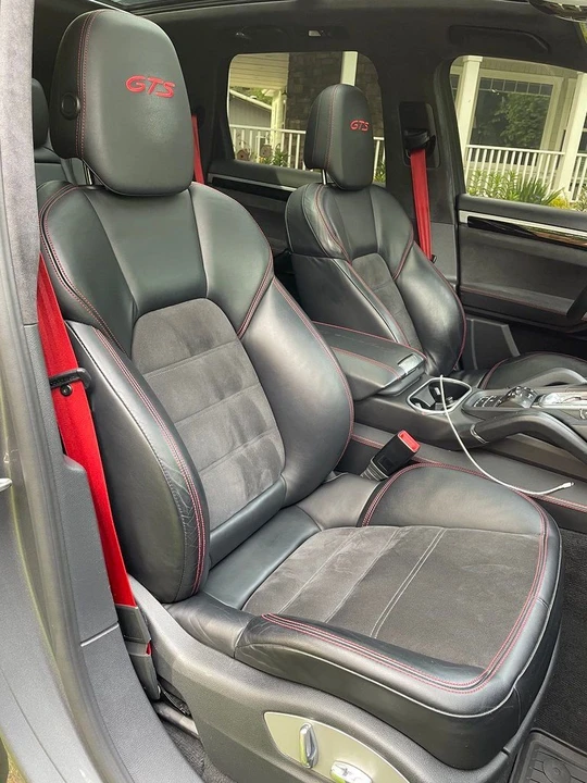2013 Porsche 958 Cayenne GTS - Image 8 of 13
