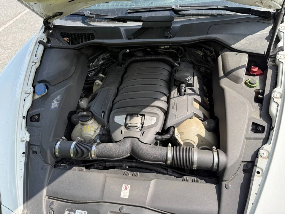 2013 Porsche 958 Cayenne GTS - Image 15 of 17