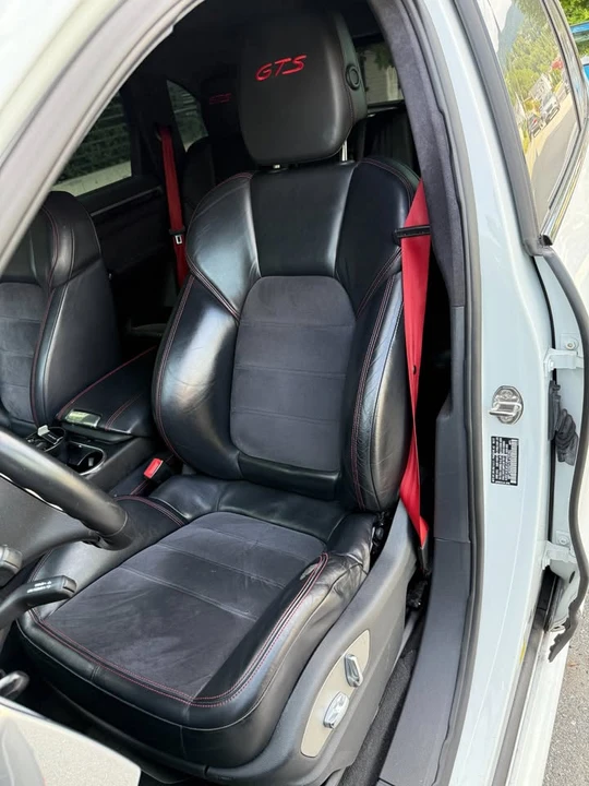 2013 Porsche 958 Cayenne GTS - Image 17 of 20