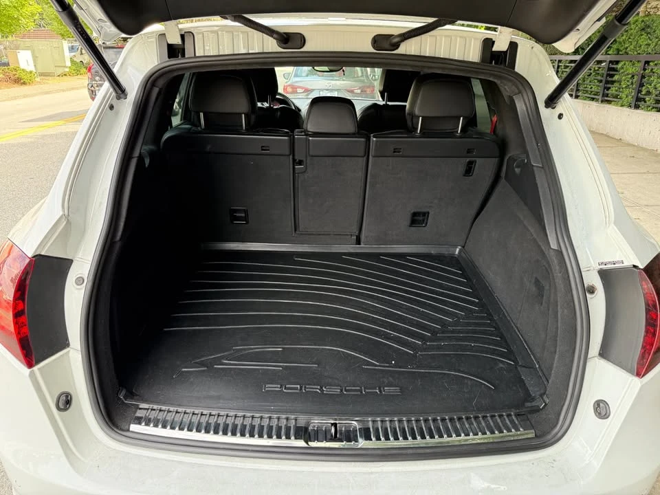2013 Porsche 958 Cayenne GTS - Image 8 of 20
