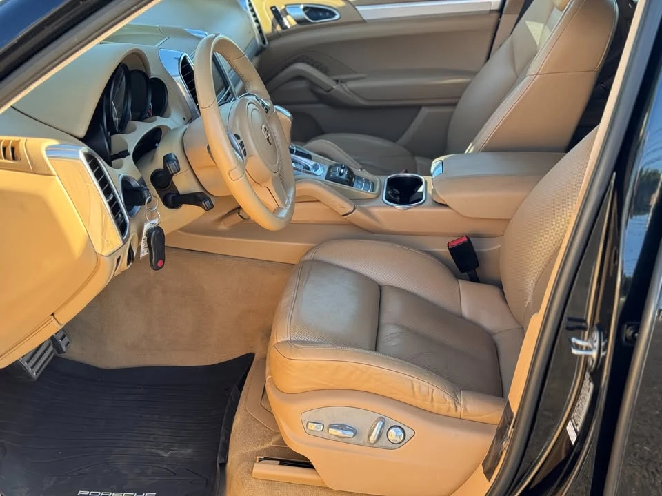 2013 Porsche 958 Cayenne GTS - Image 8 of 20