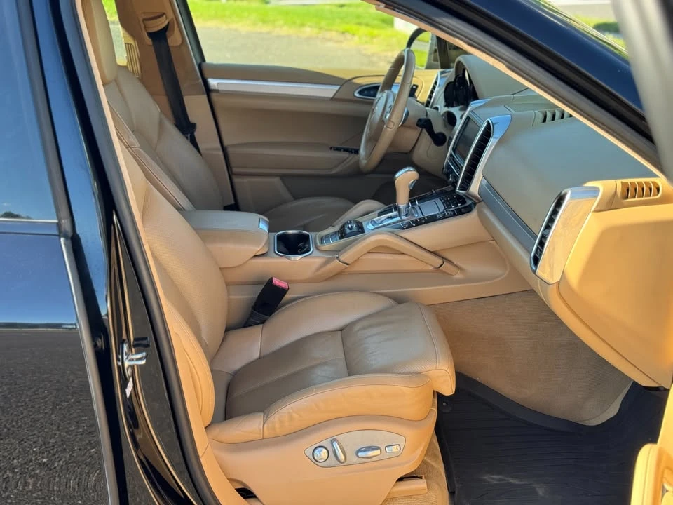 2013 Porsche 958 Cayenne GTS - Image 14 of 20