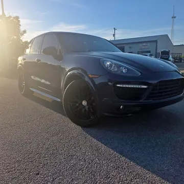2013 Porsche Cayenne GTS Sport