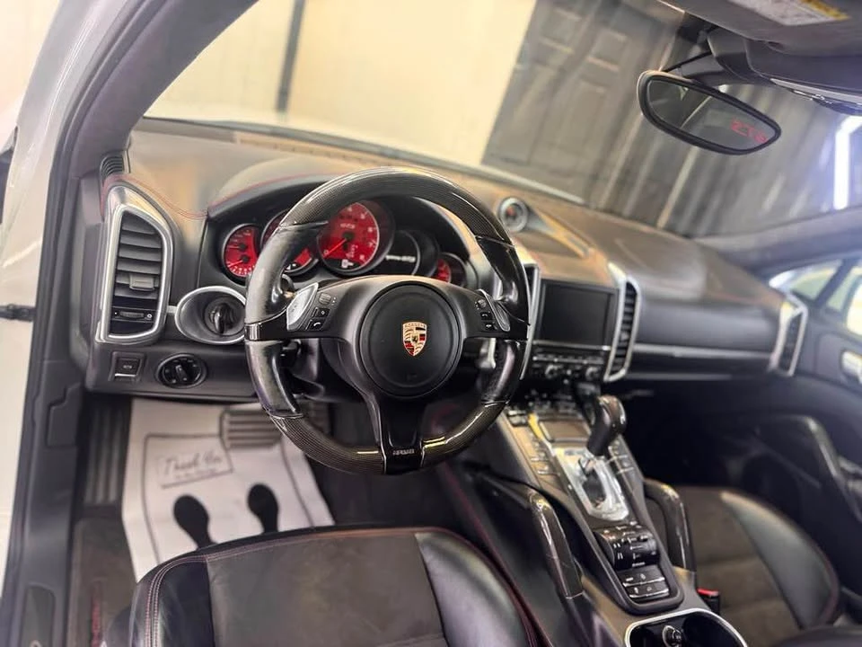 2013 Porsche 958 Cayenne GTS - Image 6 of 12