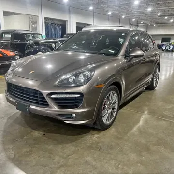 2013 Porsche Cayenne GTS