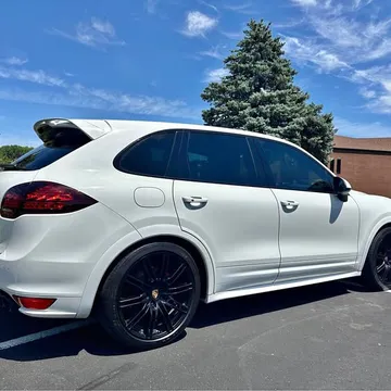 2013 Porsche Cayenne GTS Sport Utility 4D