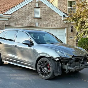 2013 Porsche Cayenne GTS Sport Utility 4D