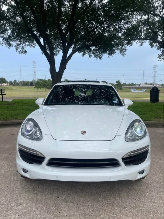 2013 Porsche 958 Cayenne GTS - Image 3 of 20