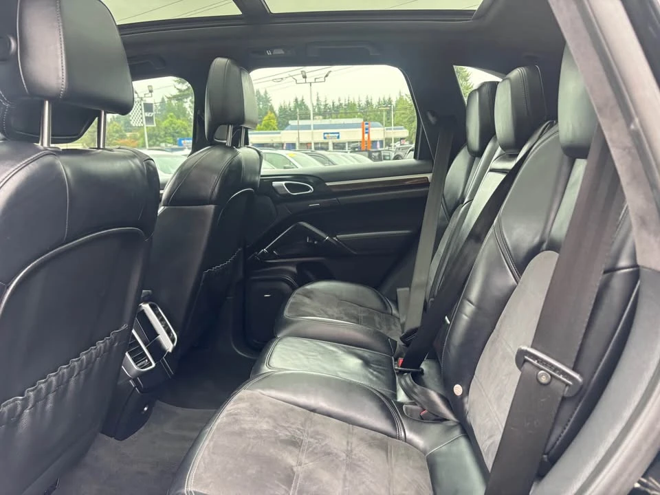 2013 Porsche 958 Cayenne GTS - Image 7 of 12