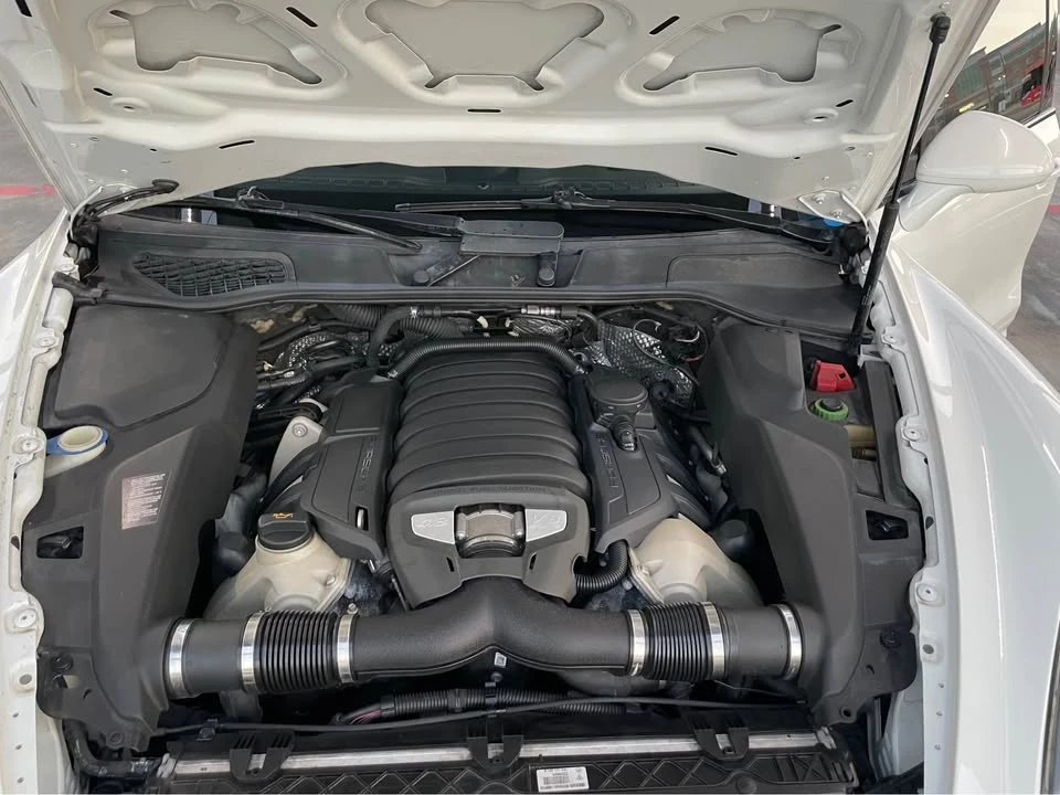 2013 Porsche 958 Cayenne GTS - Image 20 of 20