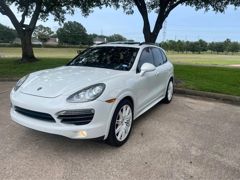 2013 Porsche 958 Cayenne GTS - Image 3 of 20