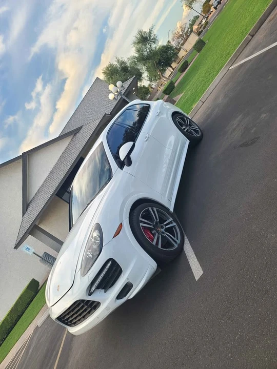 2013 Porsche 958 Cayenne GTS - Image 11 of 15