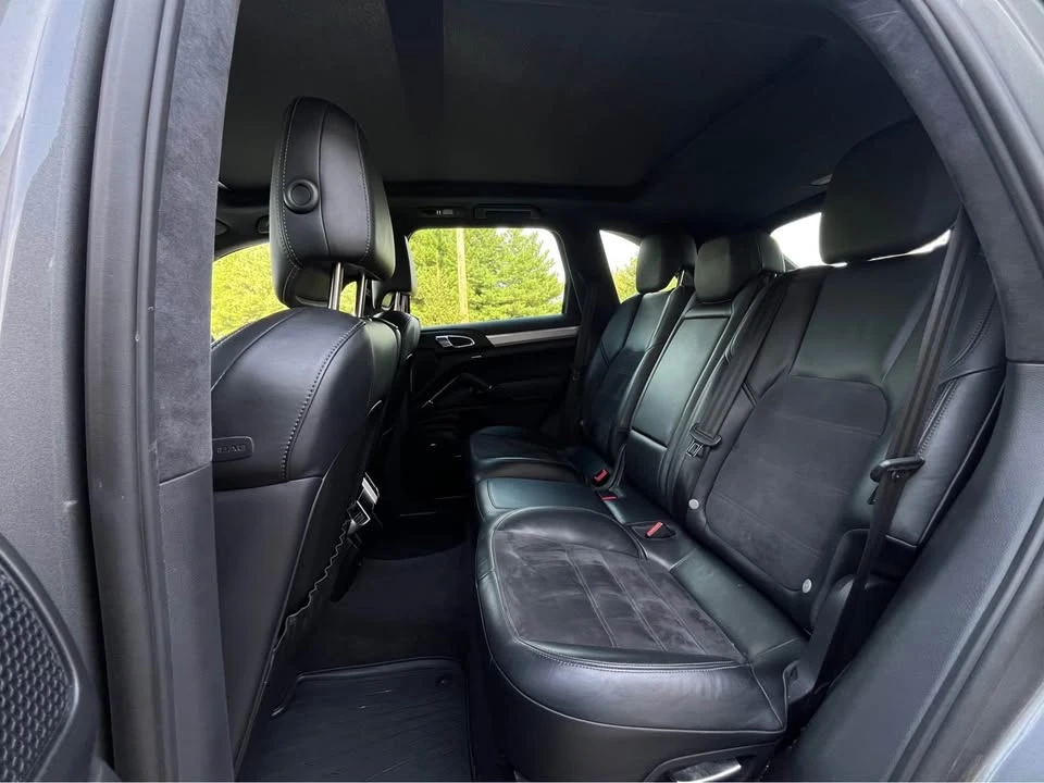 2013 Porsche 958 Cayenne GTS - Image 11 of 17