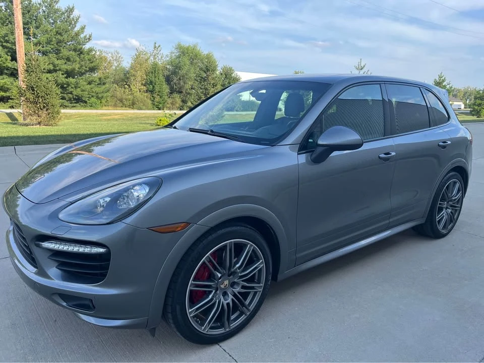 2013 Porsche 958 Cayenne GTS - Image 8 of 17