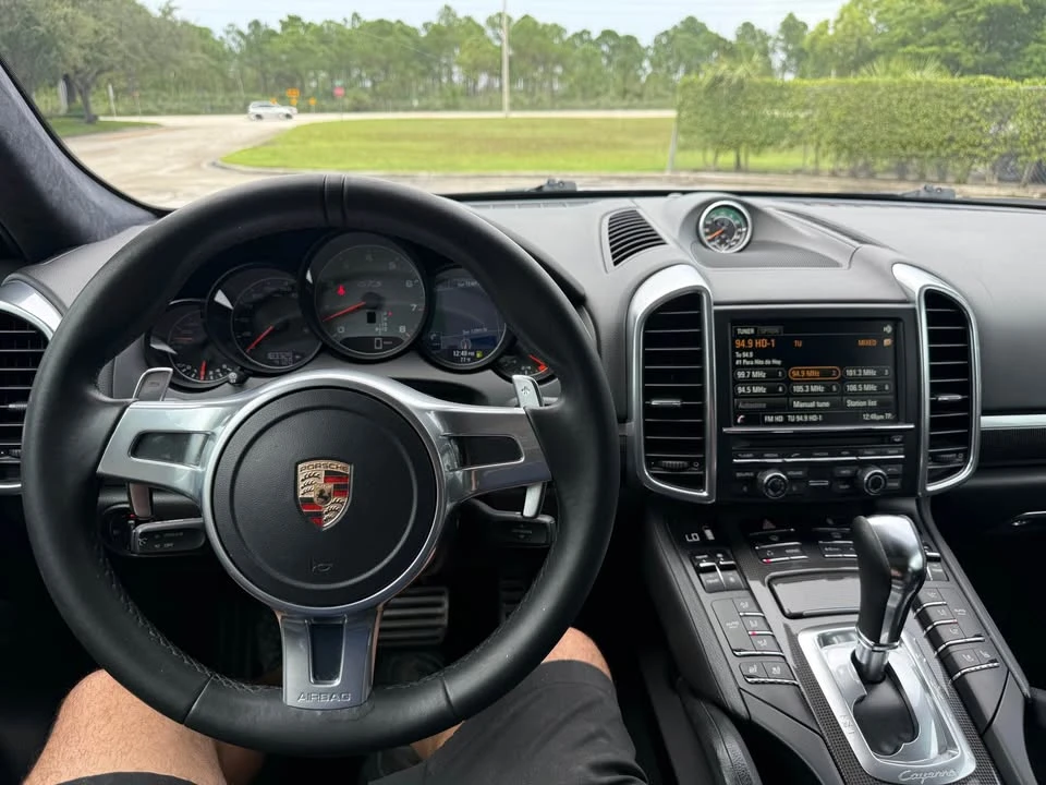 2013 Porsche 958 Cayenne GTS - Image 14 of 17