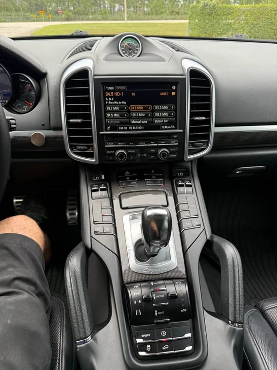 2013 Porsche 958 Cayenne GTS - Image 15 of 17