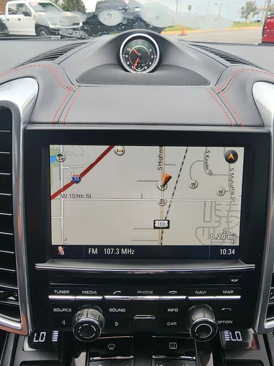 2013 Porsche 958 Cayenne GTS - Image 11 of 16