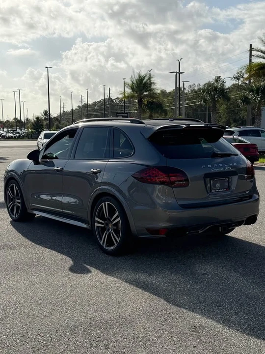 2013 Porsche 958 Cayenne GTS - Image 5 of 17