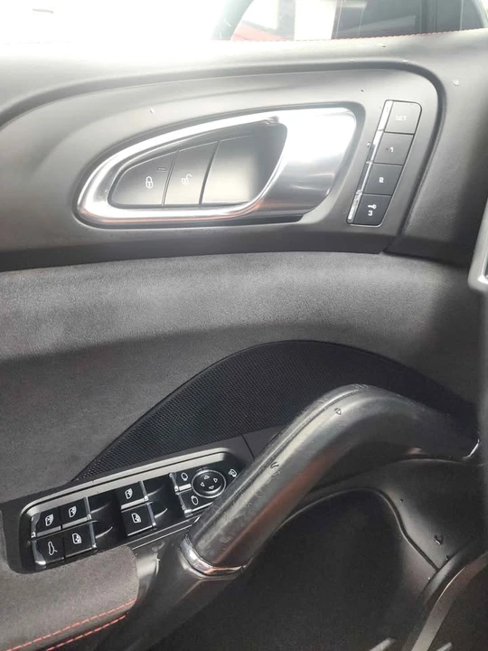 2013 Porsche 958 Cayenne GTS - Image 10 of 16